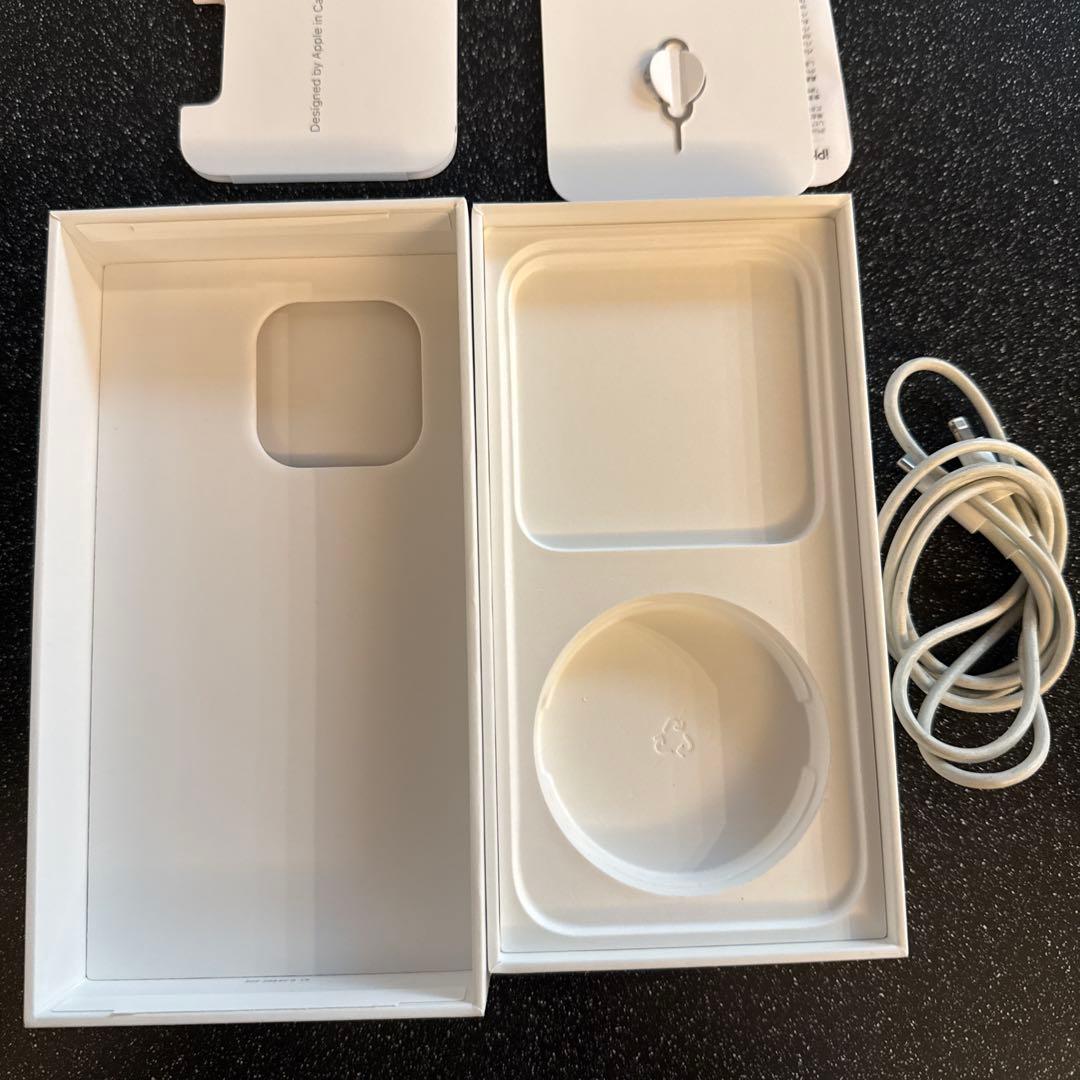 iPhone14pro 256gb スペースブラック　100%　美品　おまけ多数