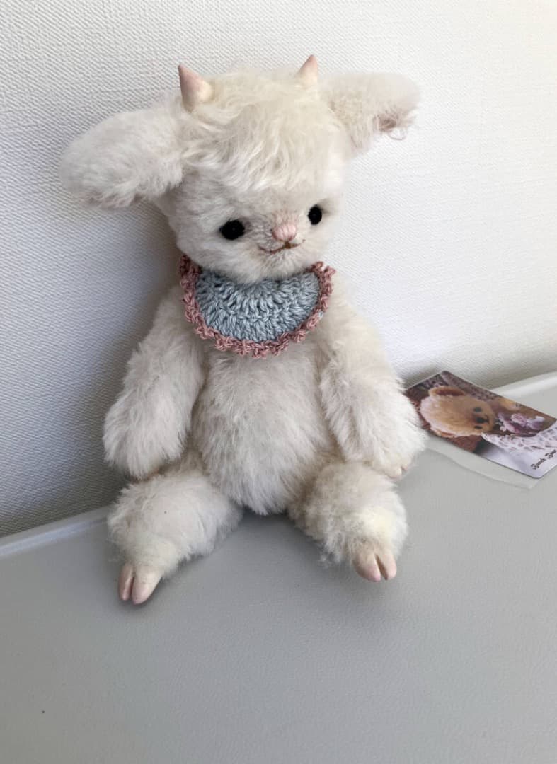 ヤギ　テディベア　ぬいぐるみ　国内作家　アーティスト