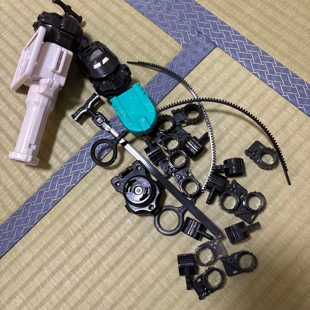 希少　大量　メタルファイトベイブレード セット 多色 カスタマイズ可能