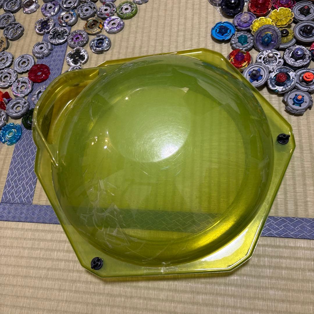 希少　大量　メタルファイトベイブレード セット 多色 カスタマイズ可能