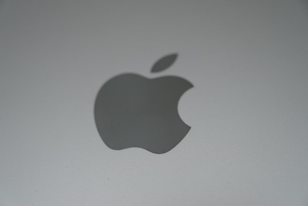 美品 MacBook Pro 14インチ M1 Max / 32GB / 1TB