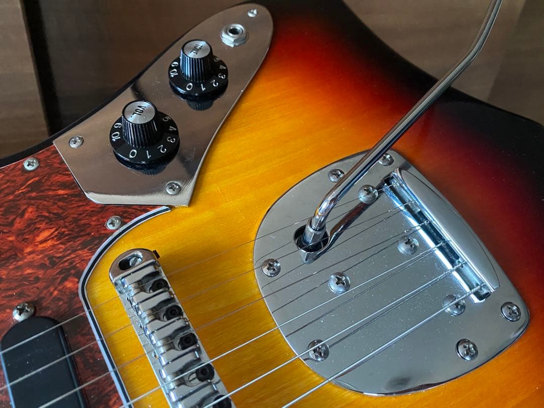 ギター EASTWOOD GUITARS Maverick/Custom