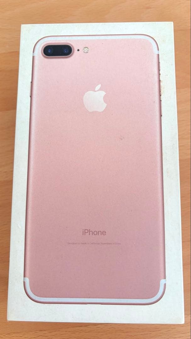 iPhone 7 Plus ローズゴールド 本体