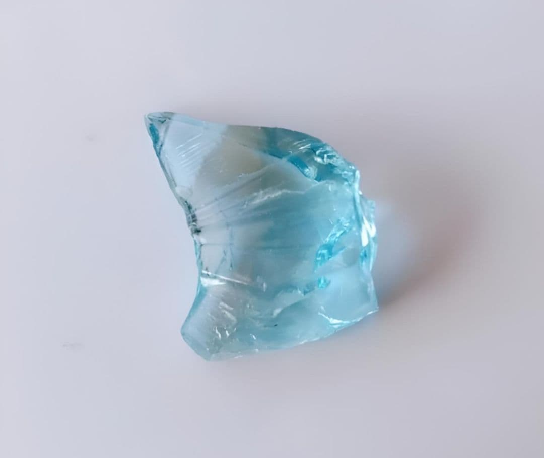 希少 レア アンダラクリスタル エレクトリックブルー 原石