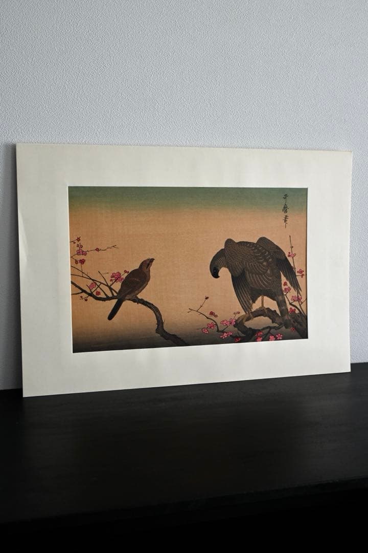 歌川広重　紅梅に鷹