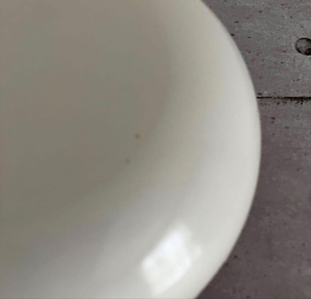 MEBEL CLAMBOX メベル クラムボックス　レッド×ホワイト