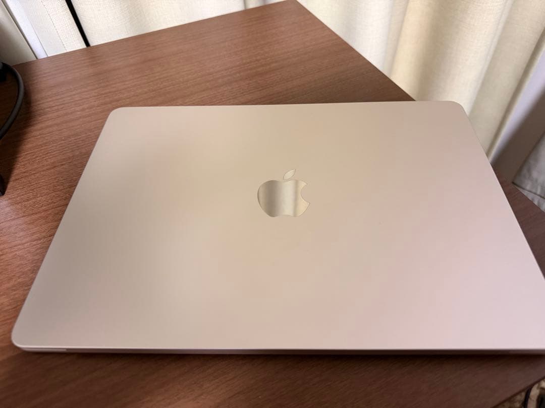 MacBook Air M2 スターライト 256GB ジャンク扱い