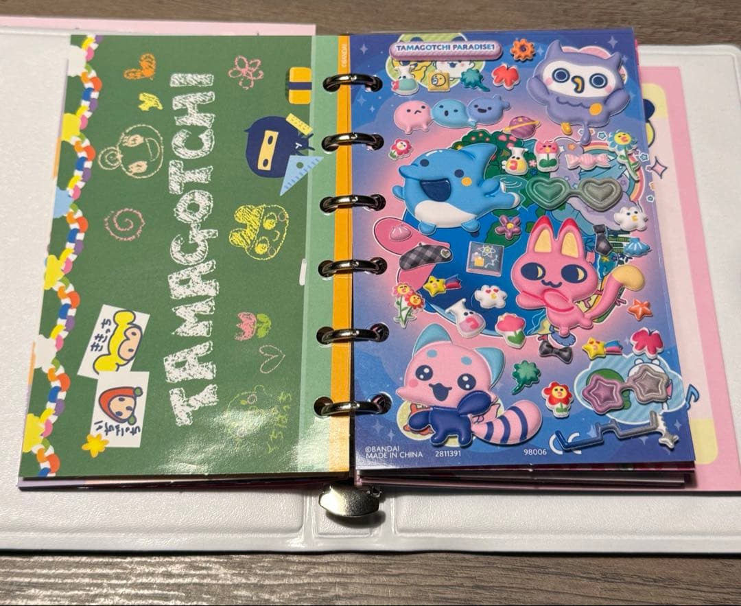 たまごっち　シールバインダー　たまもりしーる付き