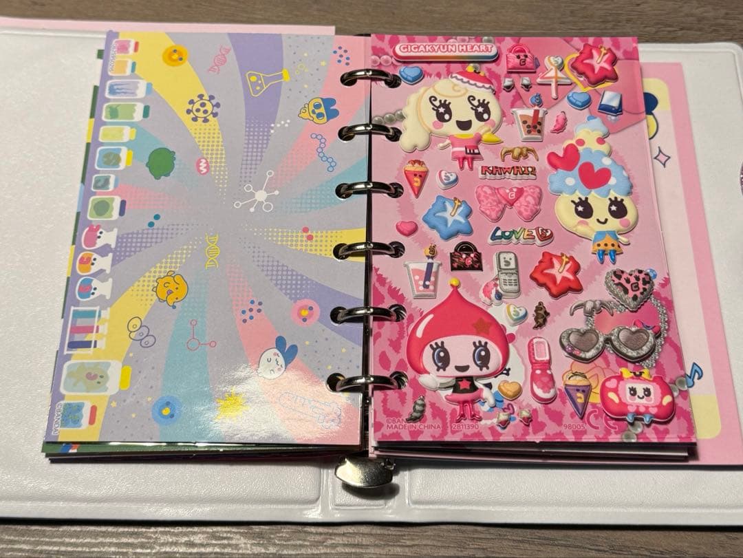 たまごっち　シールバインダー　たまもりしーる付き