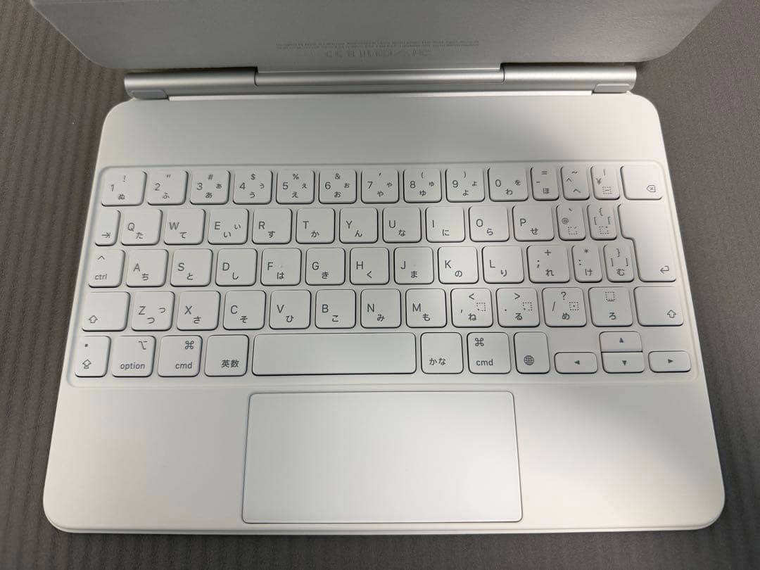 【美品】11インチiPad Pro（第4世代）Magic Keyboard