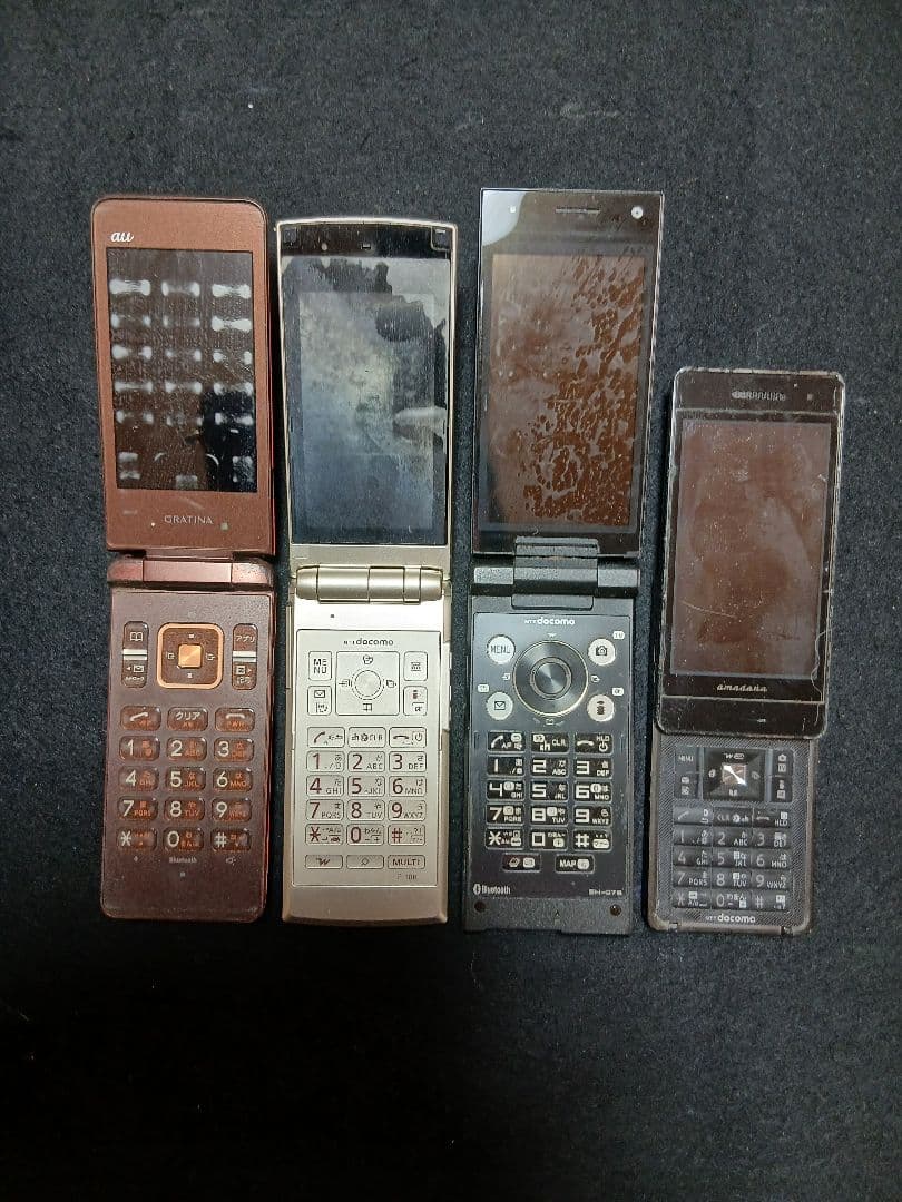 が*ら様 【ジャンク品】携帯電話　ガラケー　セルラーホンまとめて16台　都市鉱山