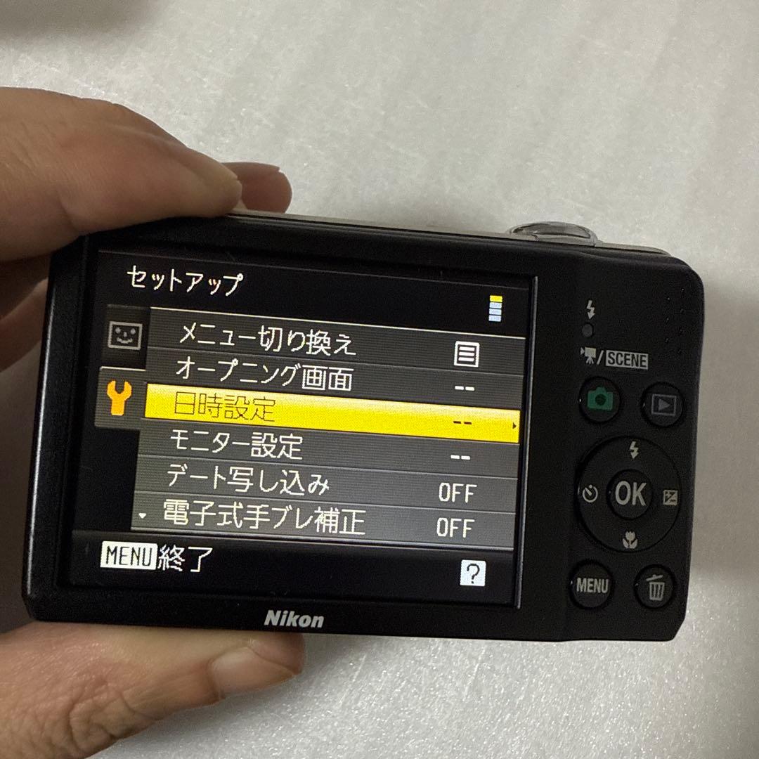 ❗️激安価格❗️デジカメ　本体　Nikon Coolpix L22