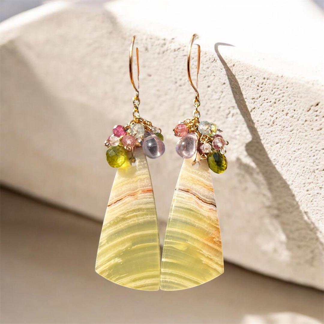 バンデッドカルサイトマーブルのピアス