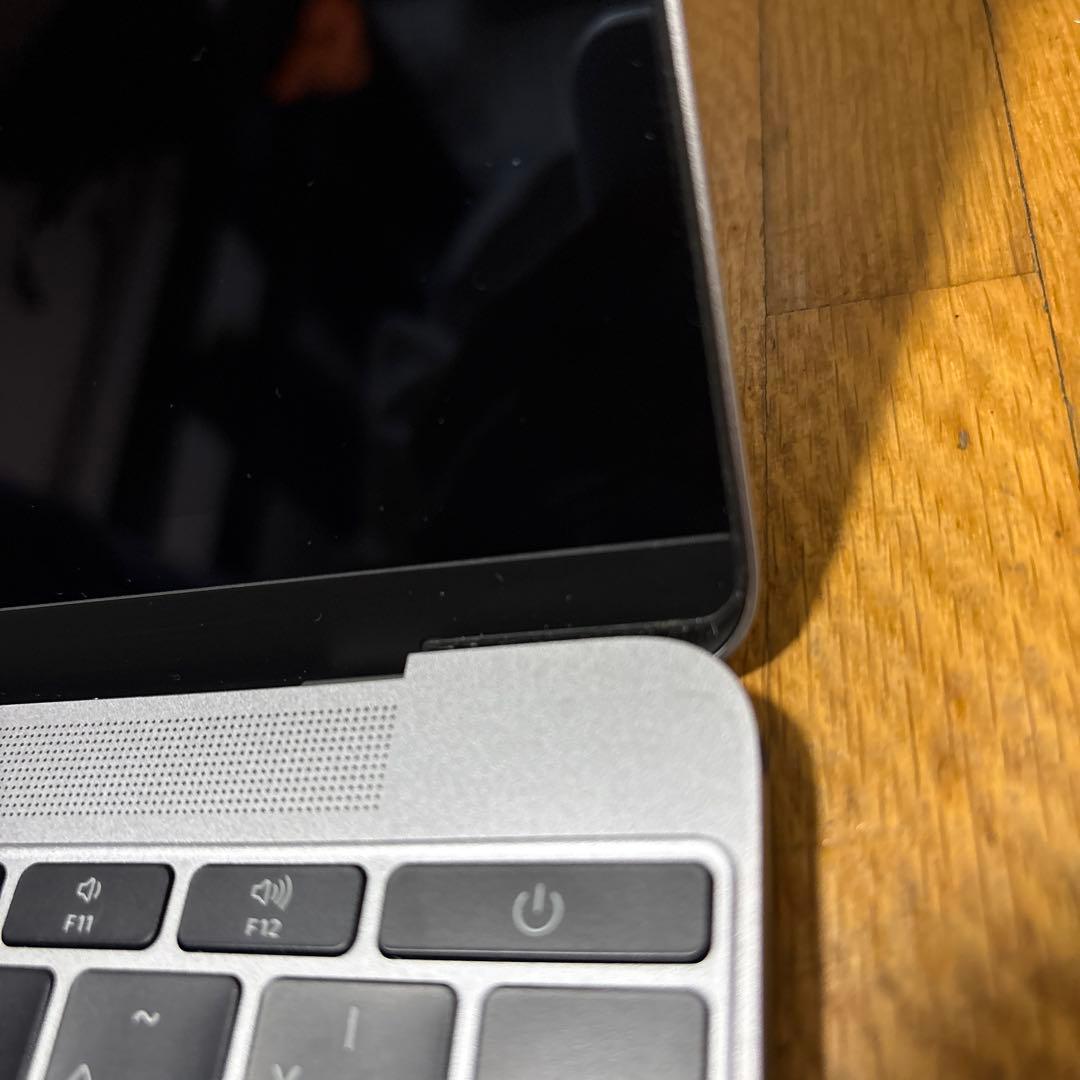 ジャンク品　Apple MacBook 12インチ 2017 m3/8/256