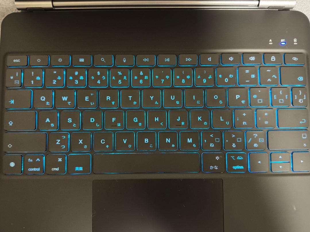 マジックキーボード　IPAD