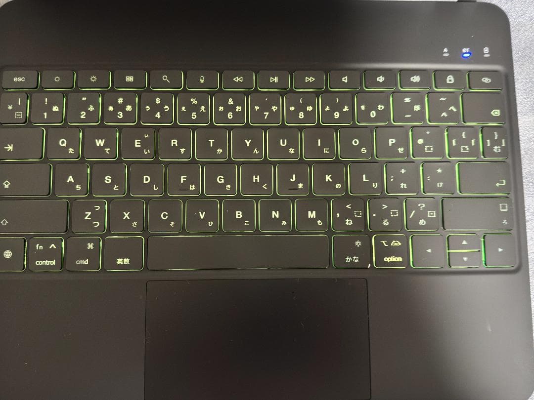 マジックキーボード　IPAD