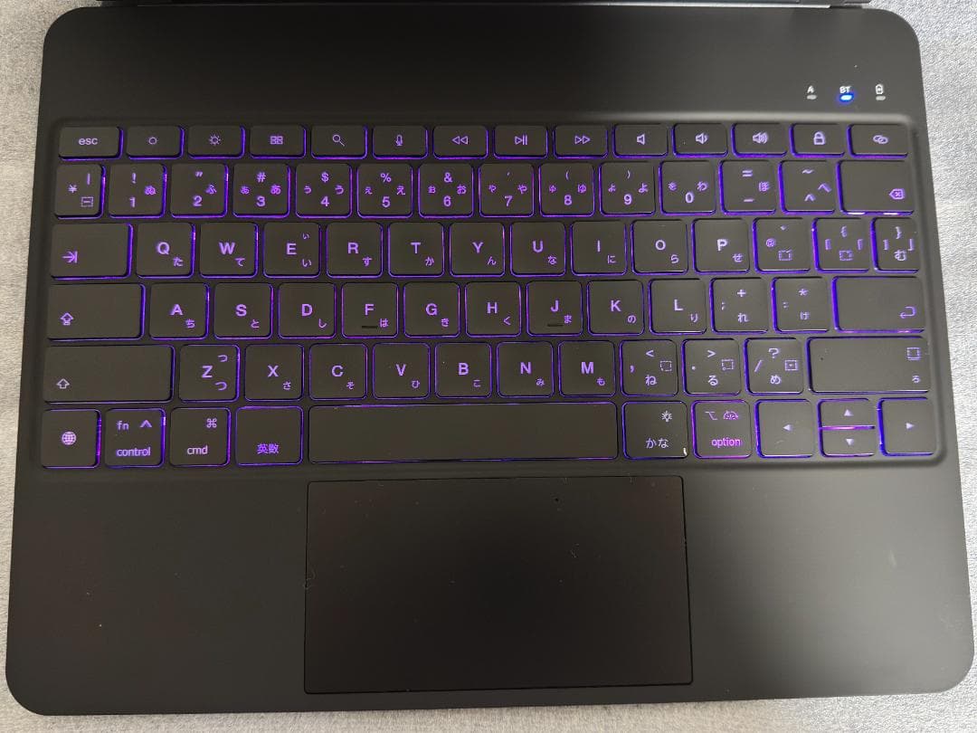 マジックキーボード　IPAD