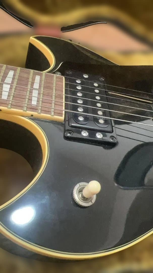 YAMAHA エレキギター SG500！！