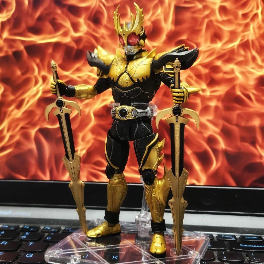 【新品】フィギュアーツ真骨彫製法用　仮面ライダークウガアルティメット　武器パーツ