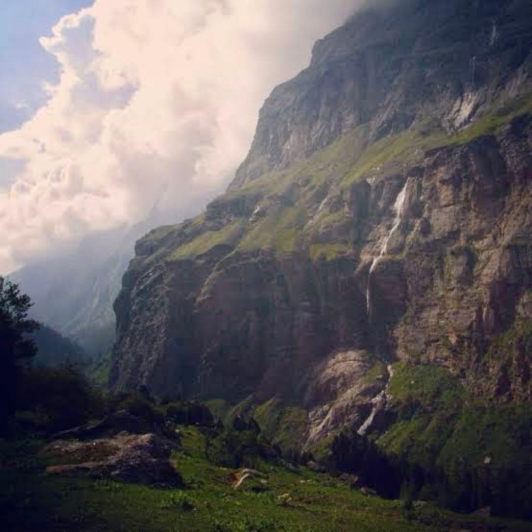 虹‪　ヒマラヤ最奥地の神宿る聖石　奇跡のマニハールアルティメイトクリスタル