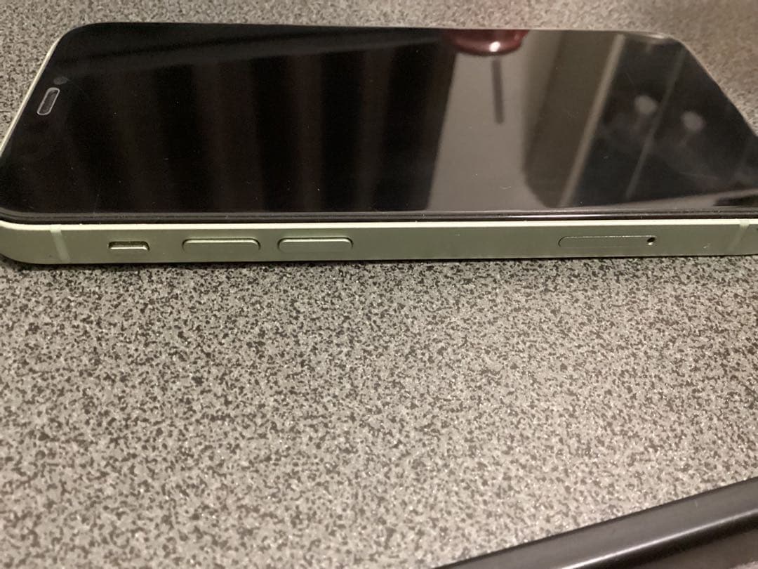 iPhone12 mini バッテリー100%