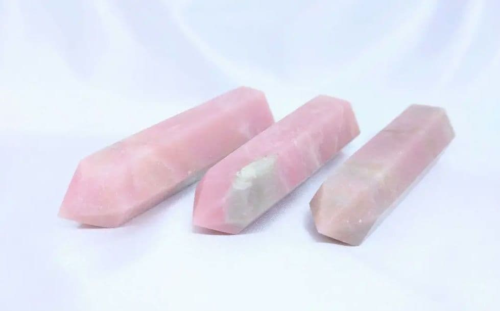 ピンクオパール　ポイント　三本セット　水晶共生　六角柱　10月　誕生石