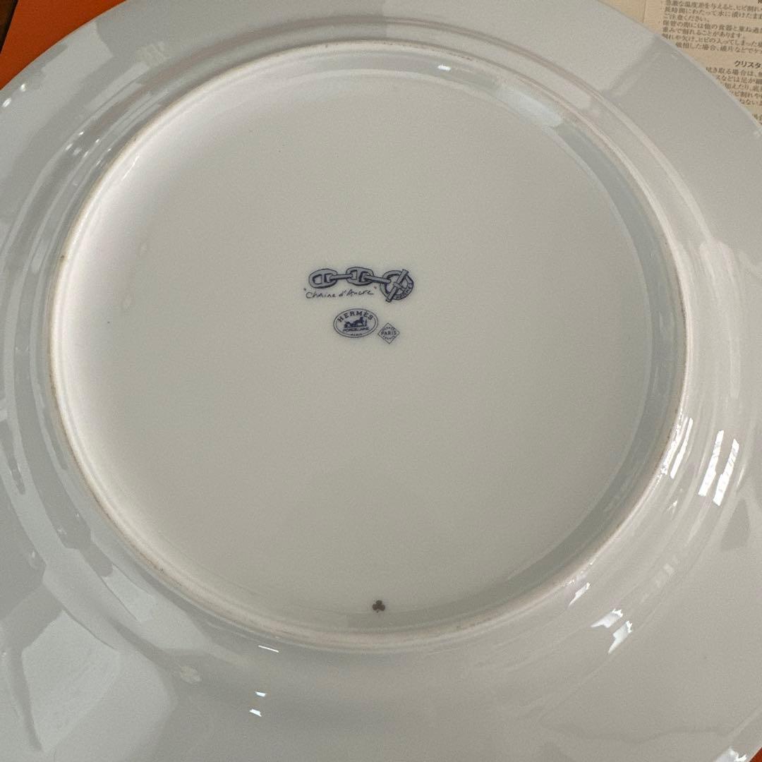 エルメスのシェーヌダンクルプレート