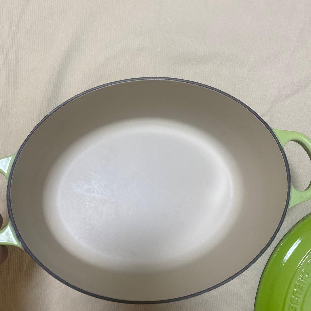 LE CREUSET オーバル25cm ル・クルーゼ鍋　両手鍋