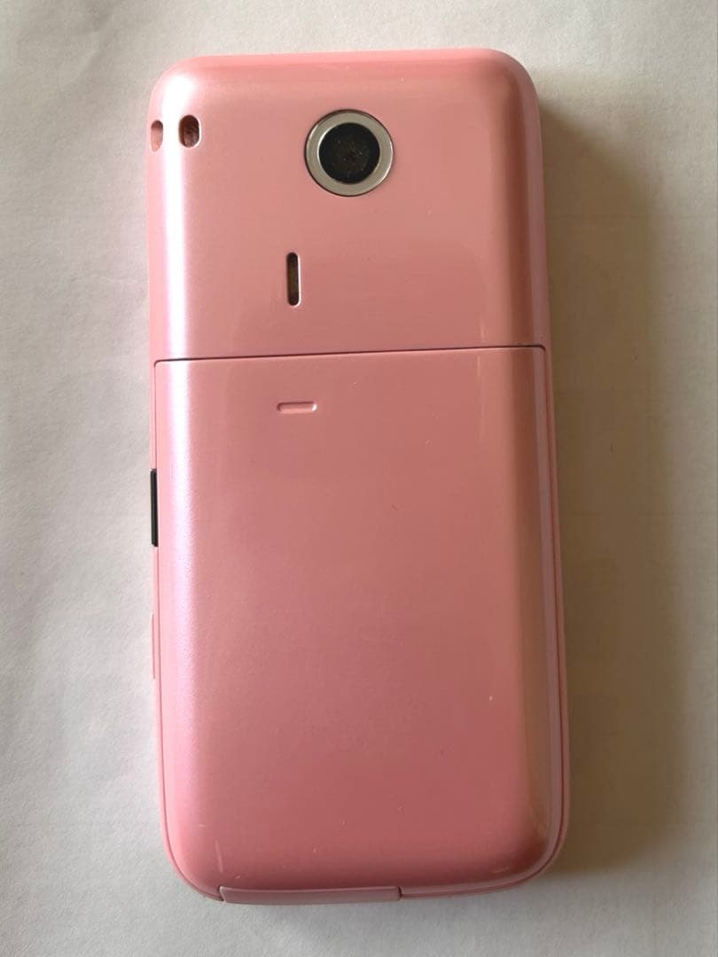 #携帯電話　ソフトバンク　105SH ガラケー　折りたたみ式　スマートフォン
