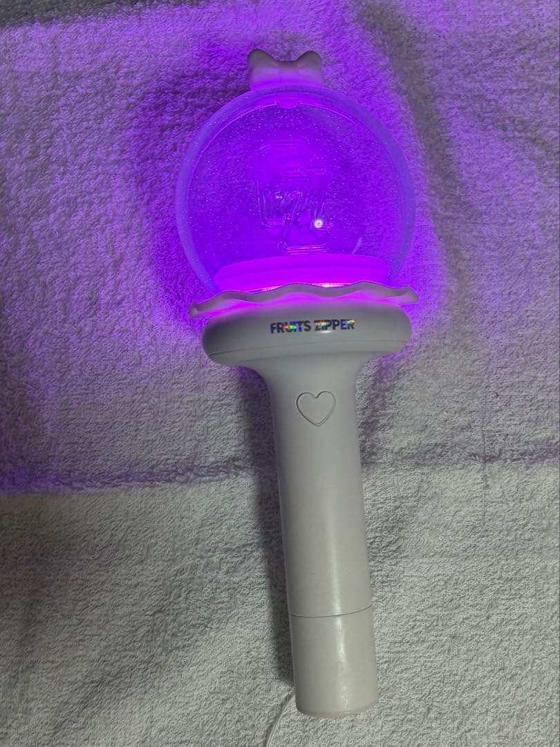 FRUITS ZIPPER OFFICIAL FAN LIGHT （ペンライト）