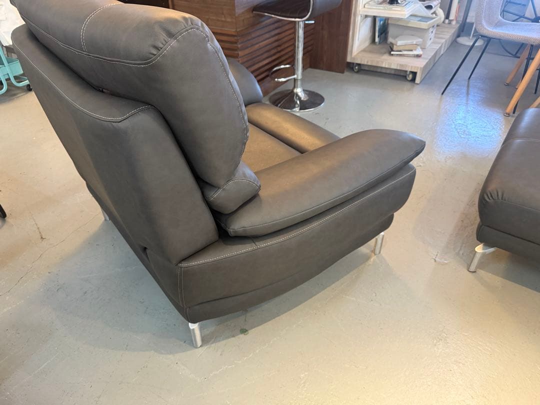 【東京都、埼玉県、群馬県限定/送料込み】東京インテリア　一人掛けソファセット