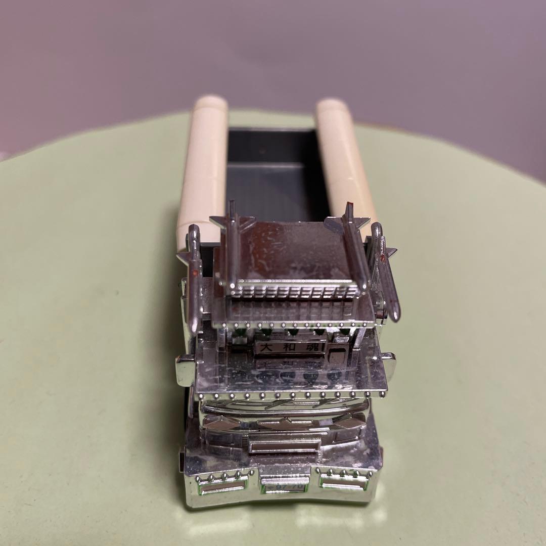 2322.デコトラミニカー