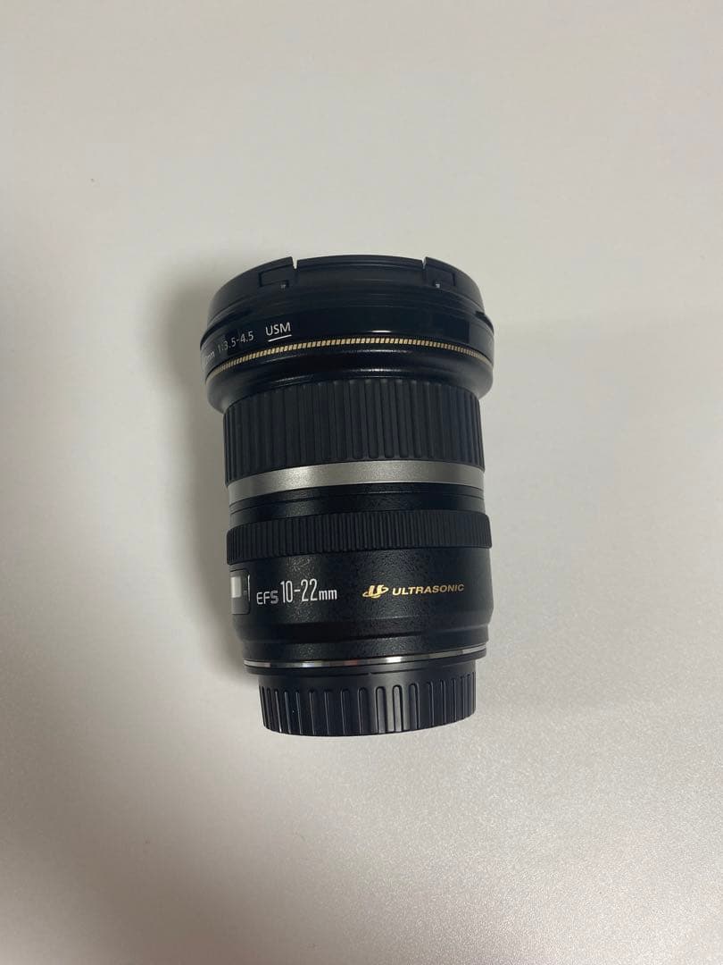 Canon 広角レンズ　EFS 10-22mm