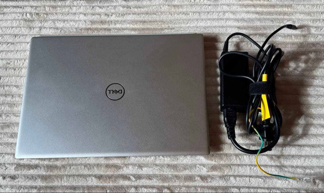 美品DELL Inspiron 14 5452 P157G004 ノートパソコン