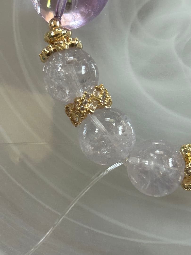 アイリス虹入りピンクアメジストとアイリススコロライトのブレスレット