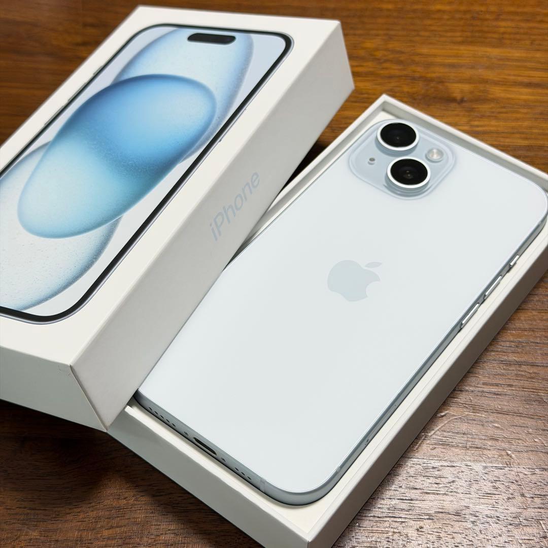 【美品】iPhone 15 256GB ブルー SIMフリー【付属品完備】
