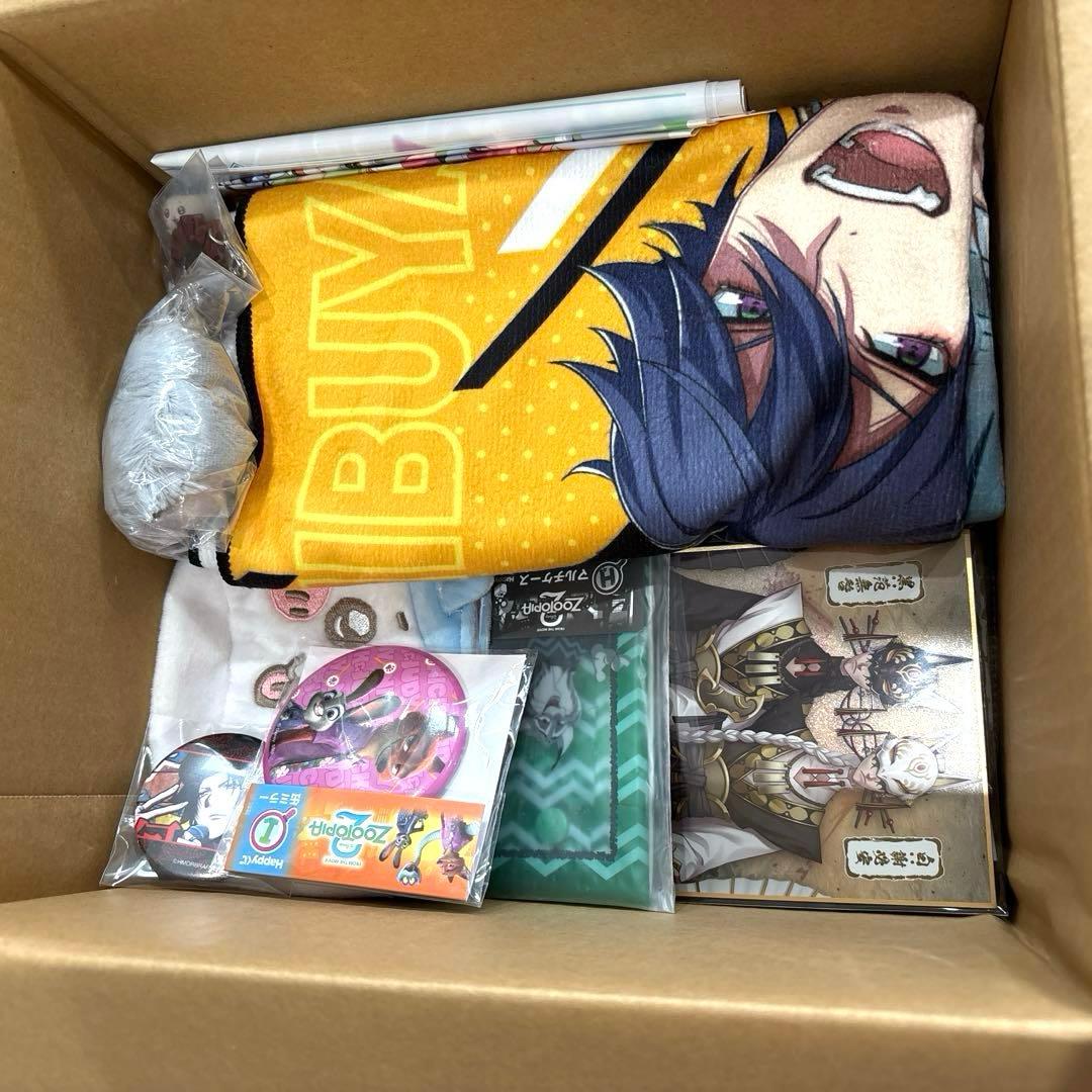 アニメグッズ まとめ売り ノンジャンル 200点以上 80サイズ