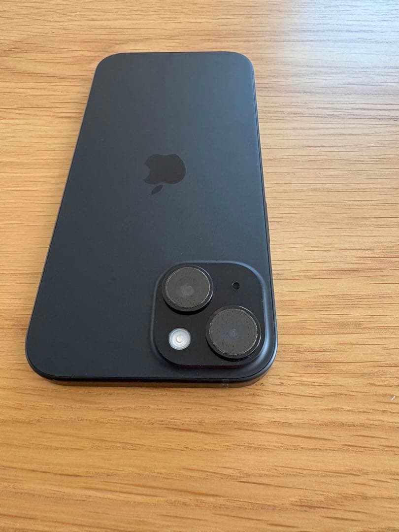 Apple iPhone 15 ブラック　128GB 本体　SIMフリー