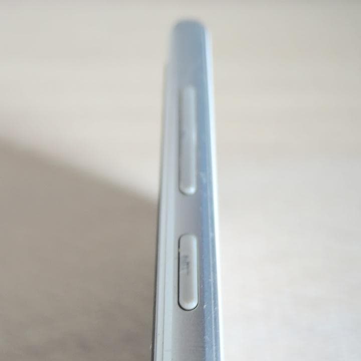 HUAWEI nova lite 本体 箱 取説 ACアダプター イヤフォン