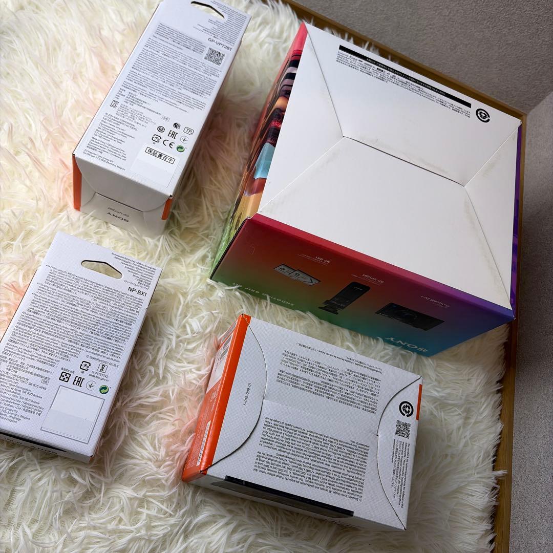 【極美品】SONY VLOGCAM ZV-1 シューティンググリップキット