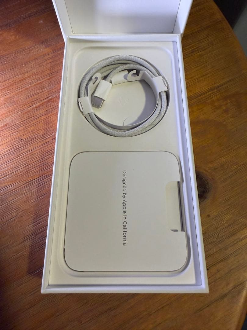 極美品✴︎iPhone15 ProMAX 256G ホワイト