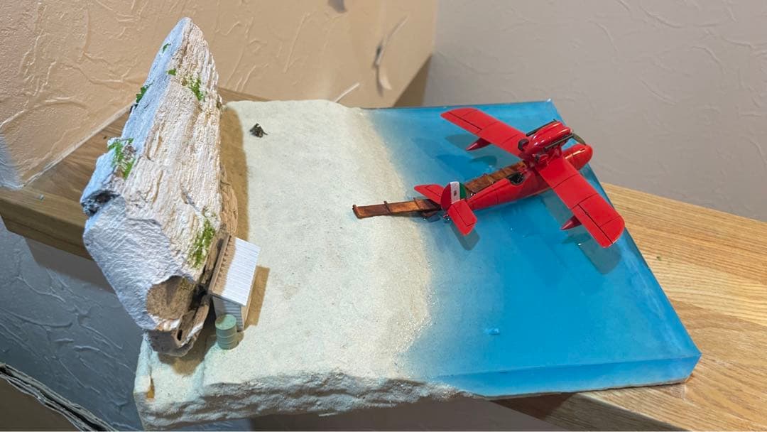 ポルコの隠れ家　紅の豚　ジオラマ　ライトアップ