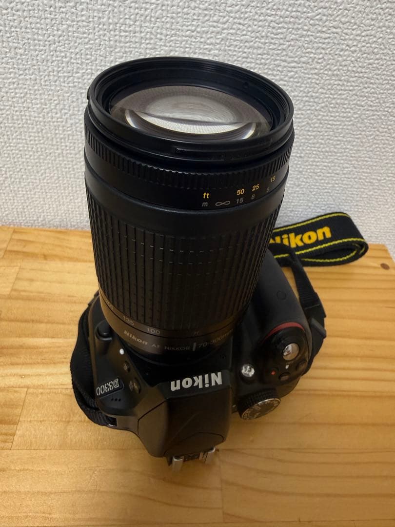 美品 2416万画素 Nikon D3300 ボディ 460g 撮影数4496枚