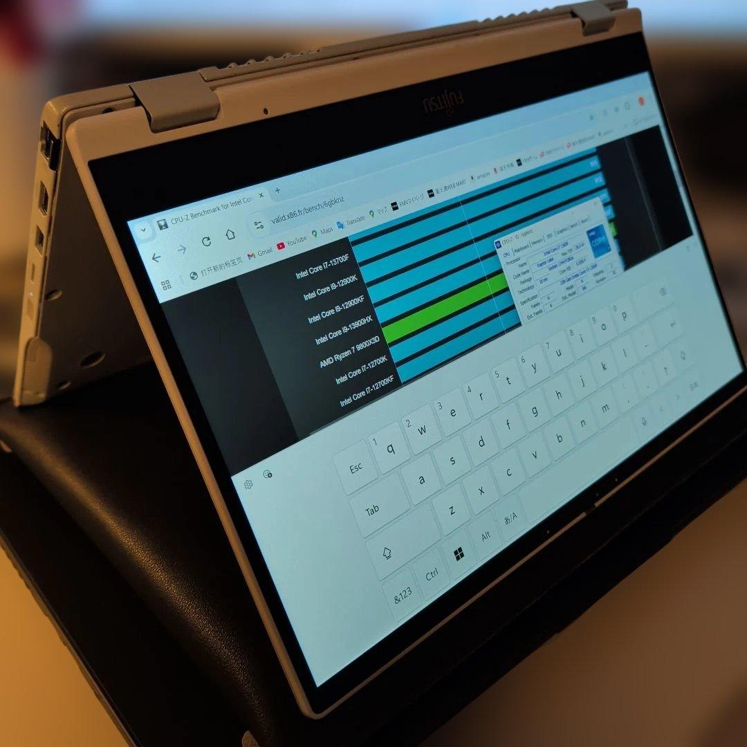 WU3/H2 i7-1360P 32GB 1T 2in1 AC付き