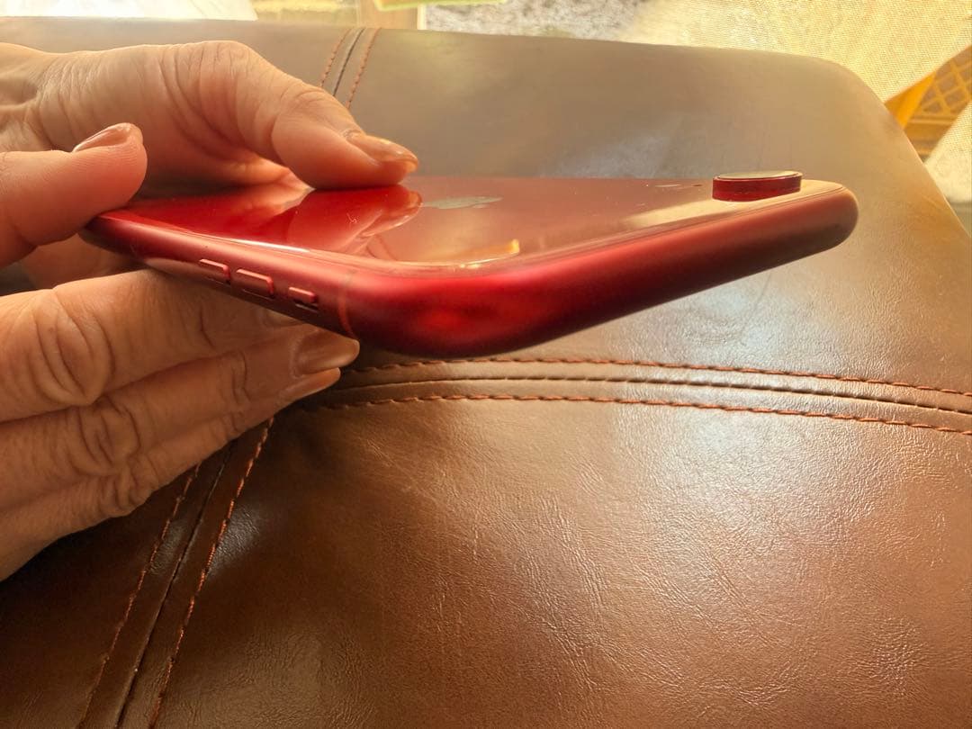 【美品】Apple iPhone XR レッド 64GB SIMフリー