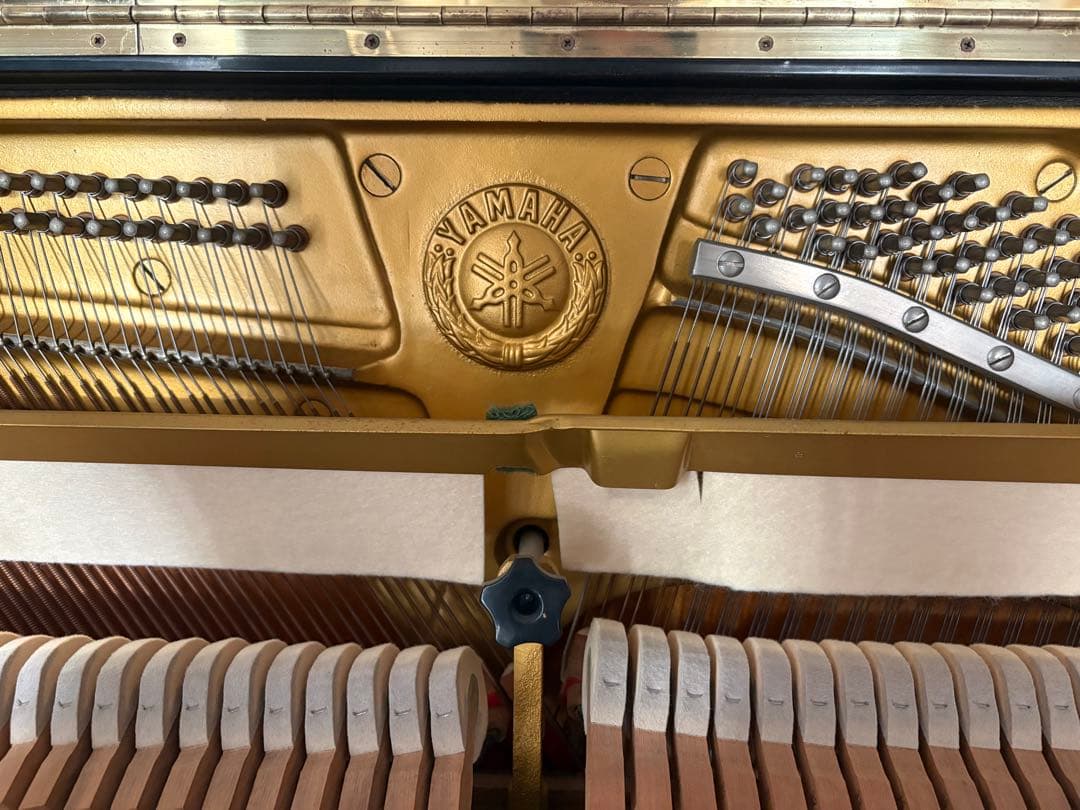 再々値下げヤマハ アップライト ピアノ UX X支柱 消音ペダル付き