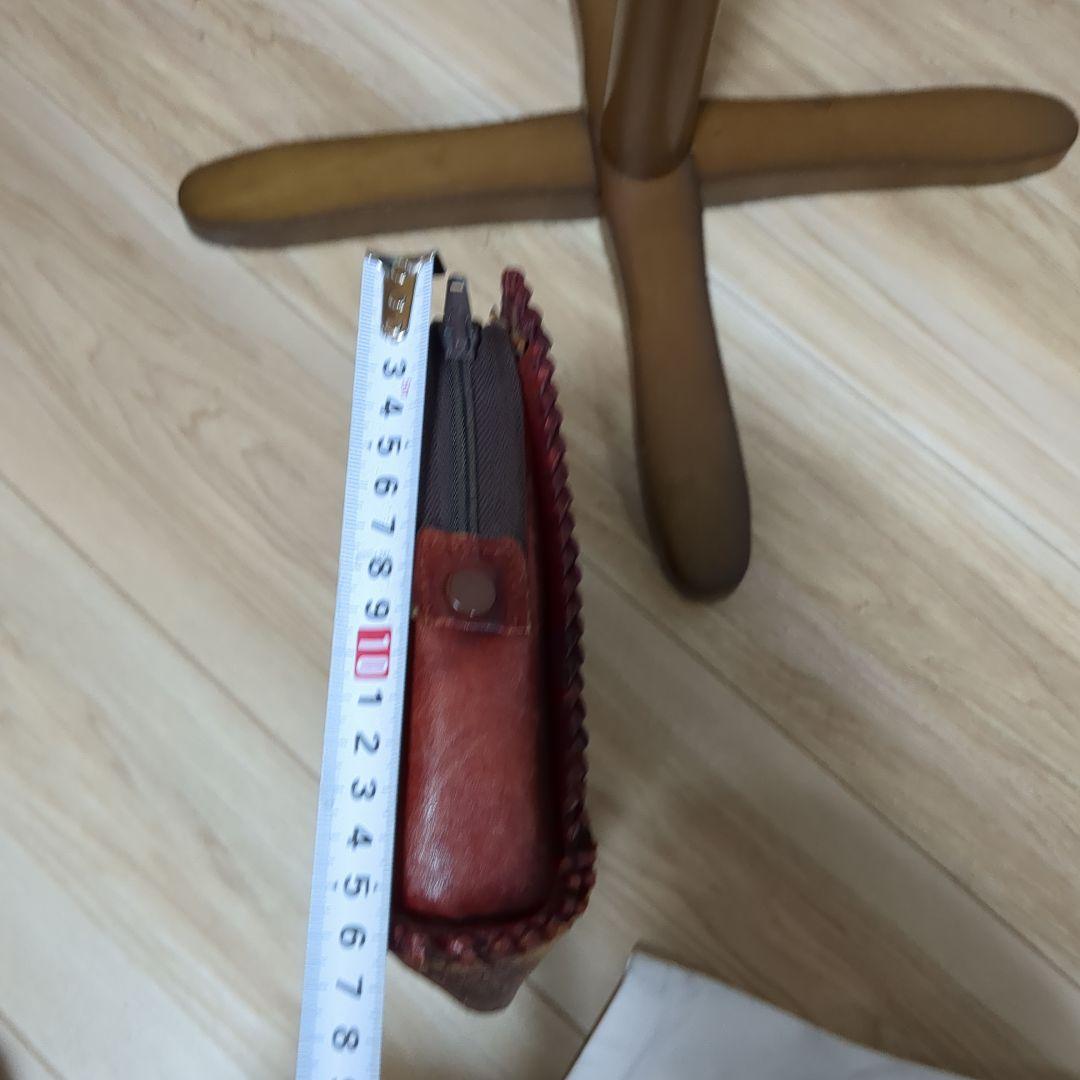 カービング　手作り　革　ポーチ　中古　お手入れ必要