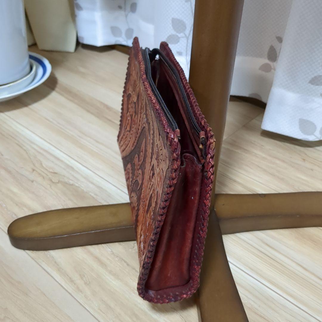 カービング　手作り　革　ポーチ　中古　お手入れ必要