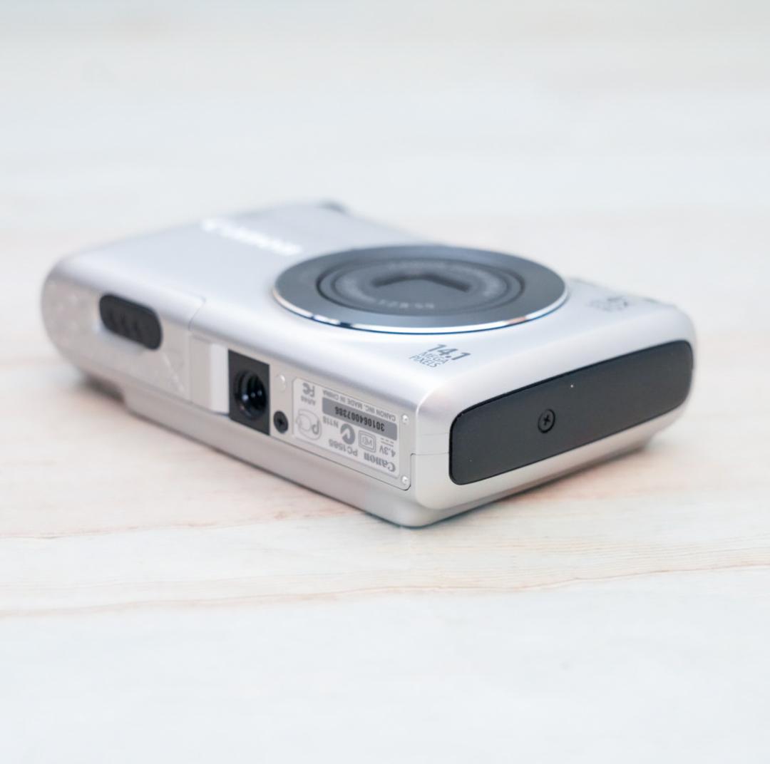【極美品】Canon PowerShot A2200 シルバー PSA2200