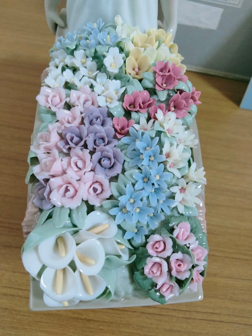 美品 リヤドロ「可愛いお花屋さん」